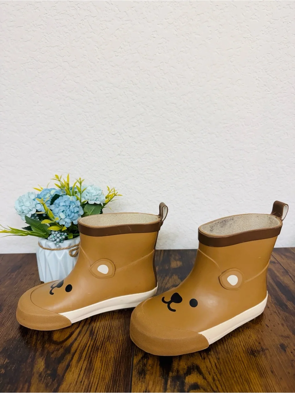 H&M • Brown Bear Rain Boots